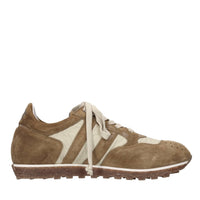 Sneakers in camoscio e tessuto 
