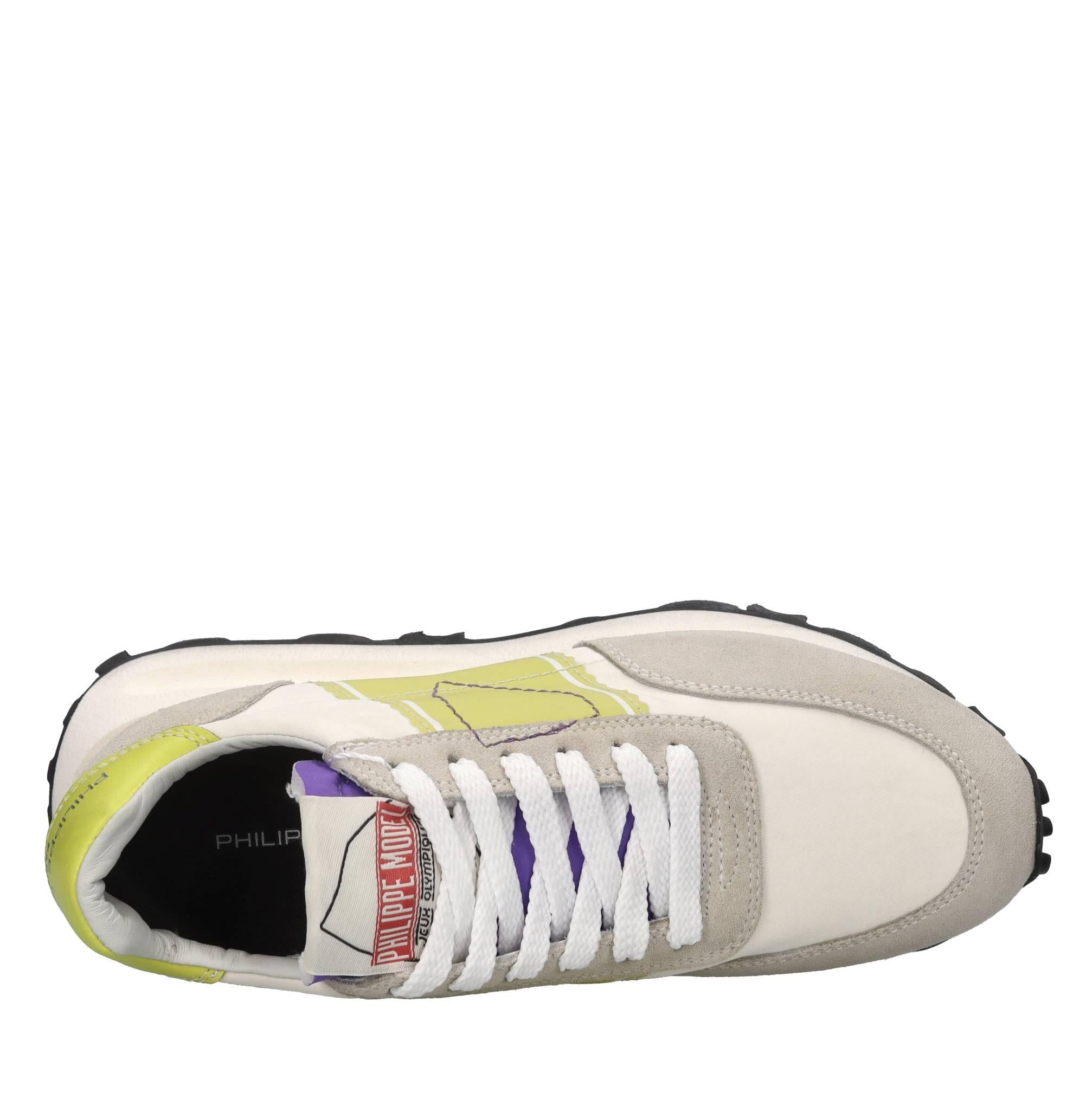 Sneakers in pelle e tessuto 