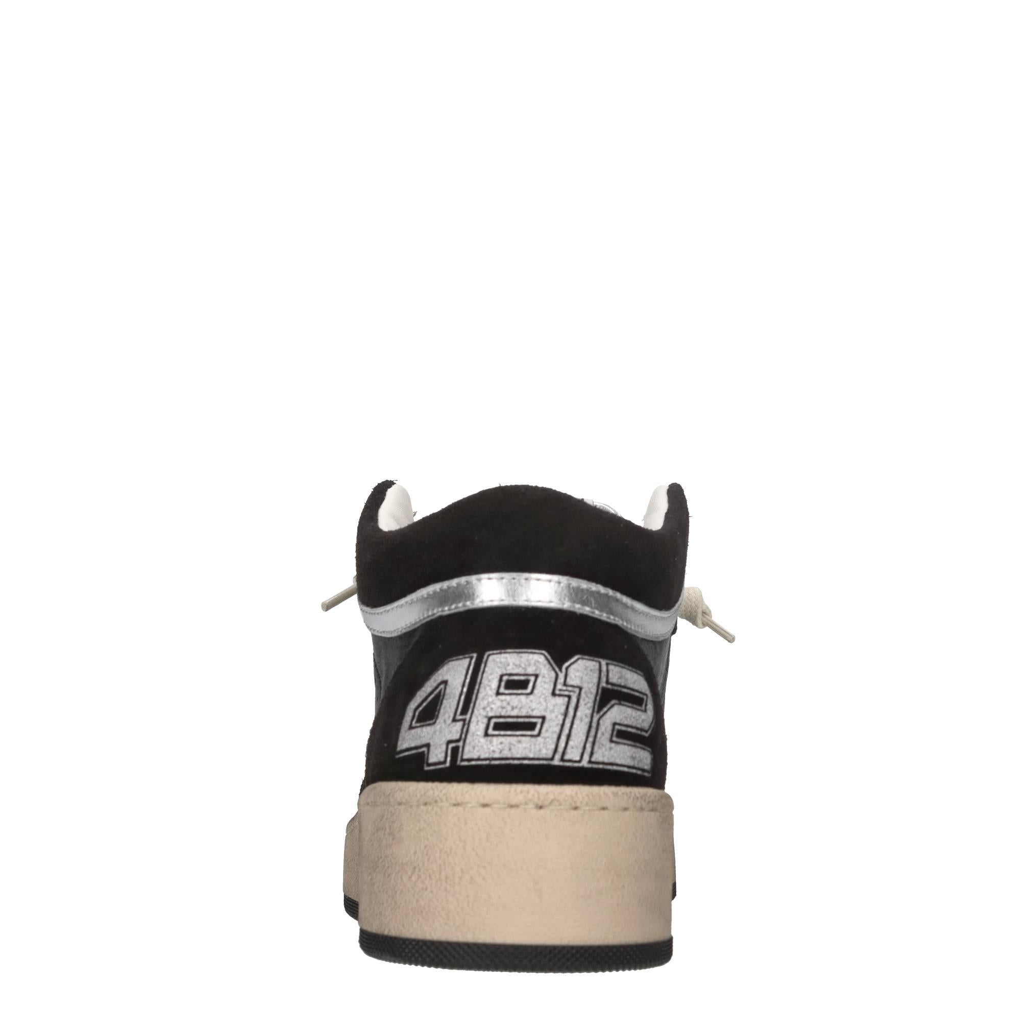 Sneakers in pelle 