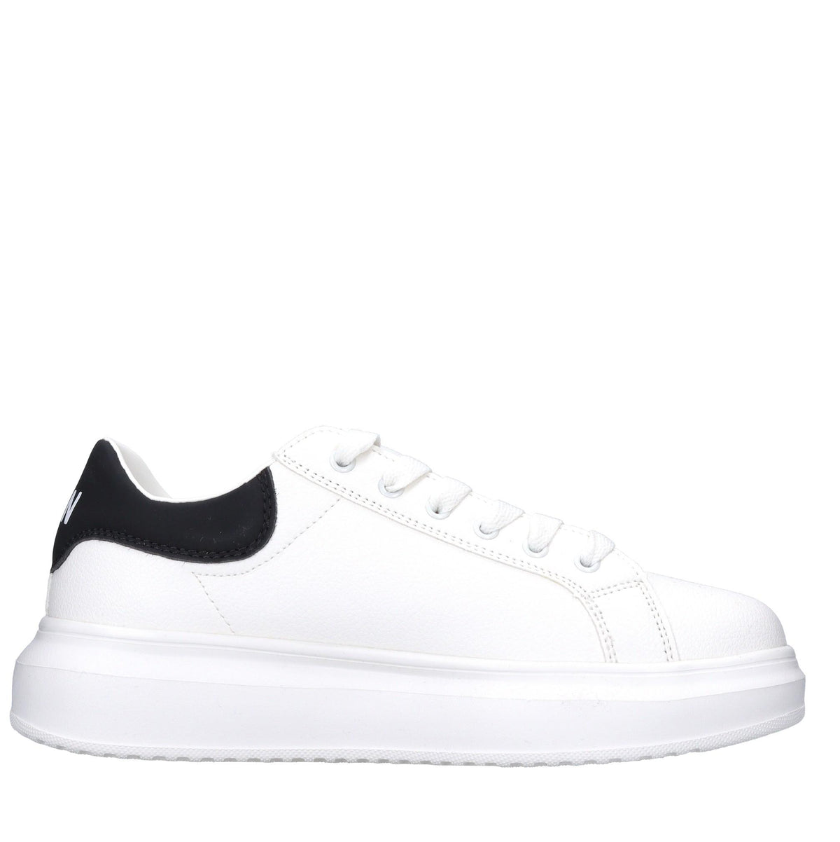 Sneakers in ecopelle 