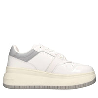 Sneakers in pelle ed ecopelle 