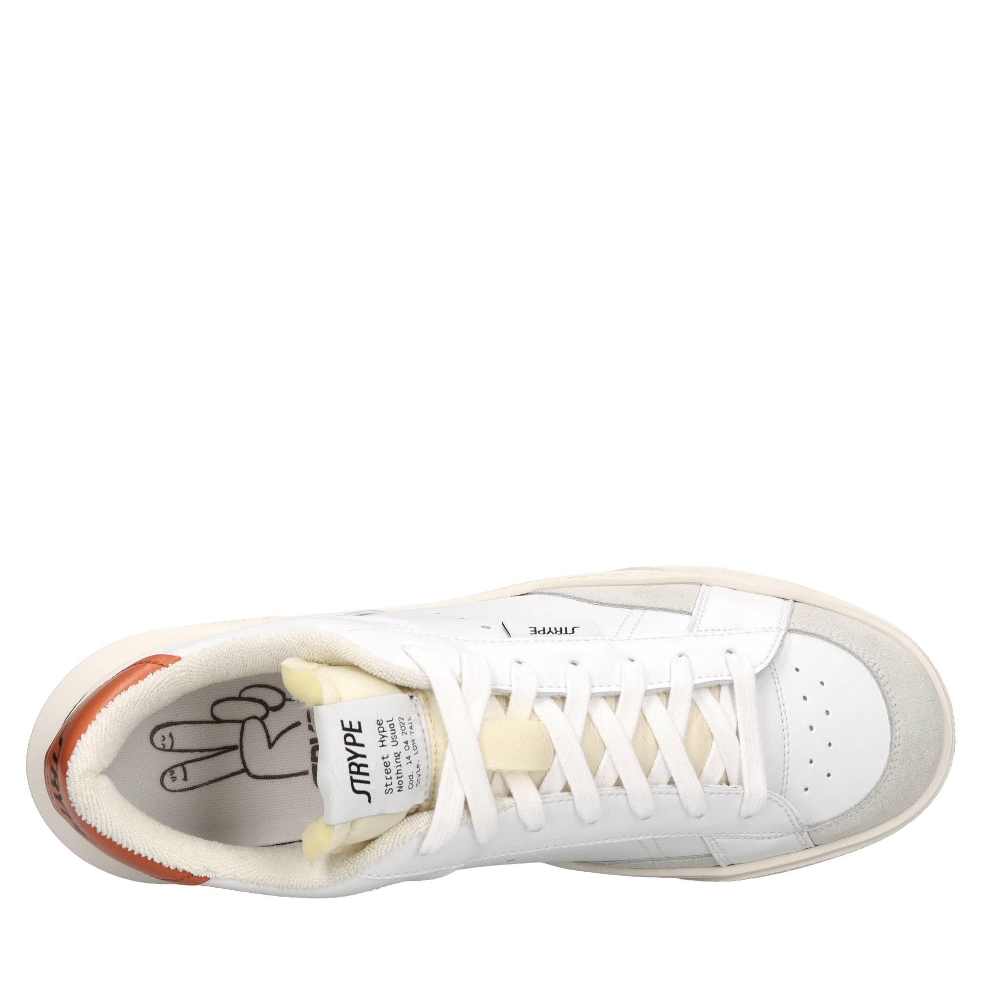 Sneakers in pelle e tessuto 