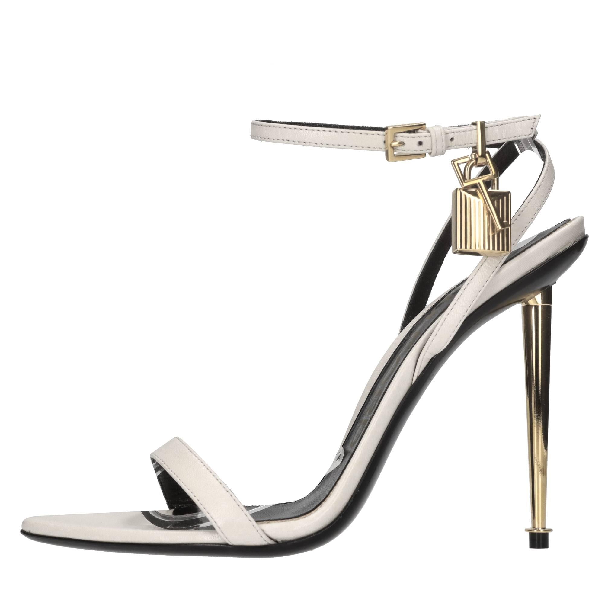 Sandali in pelle 