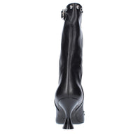 Tronchetti in pelle e borchie argento 