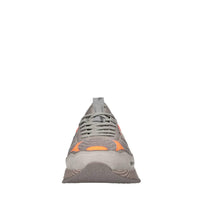 Sneakers in pelle e tessuto con dettagli arancio fluo 