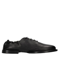 Stringate in pelle 