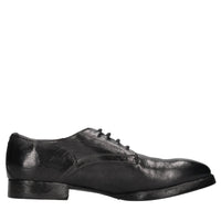 Stringate in pelle 