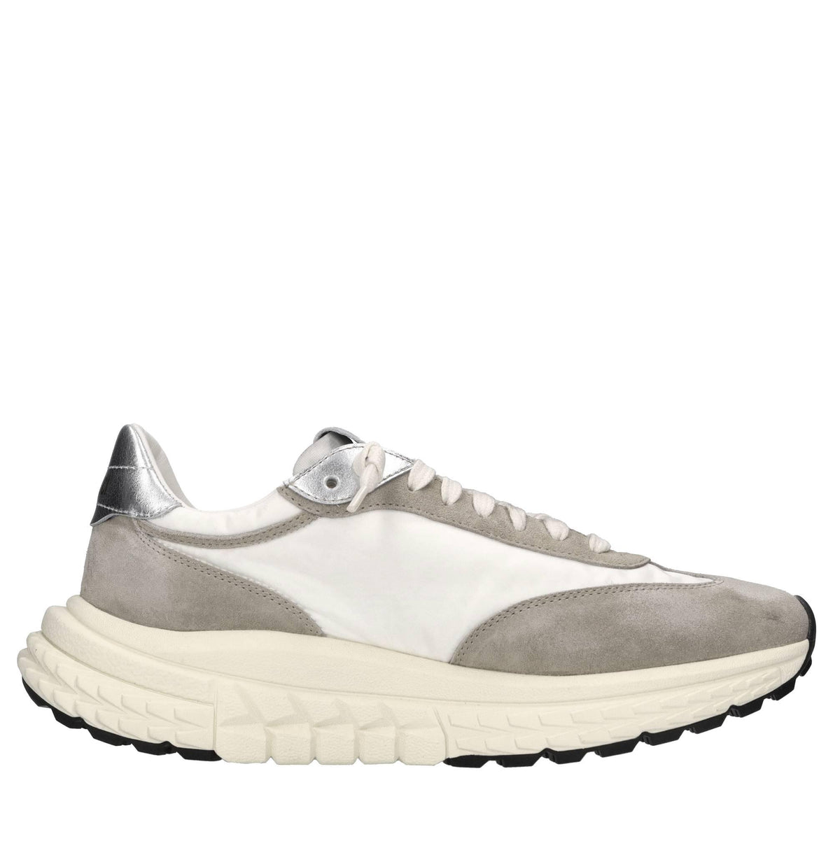 Sneakers in pelle e tessuto 
