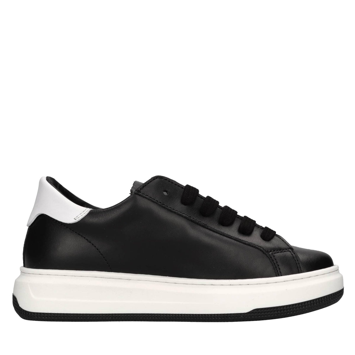 Sneakers in pelle 