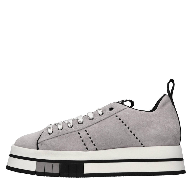 Sneakers in camoscio 