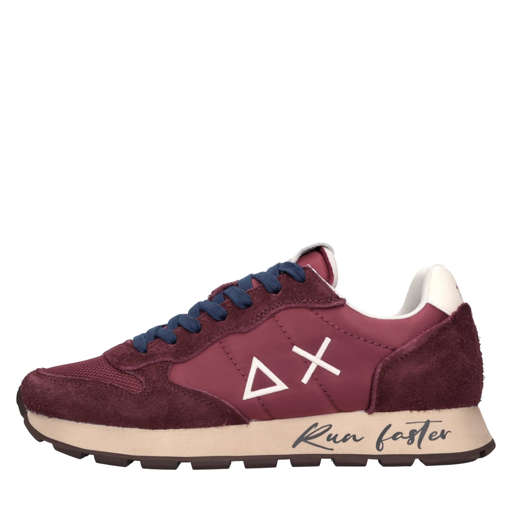 Sneakers in camoscio e tessuto 