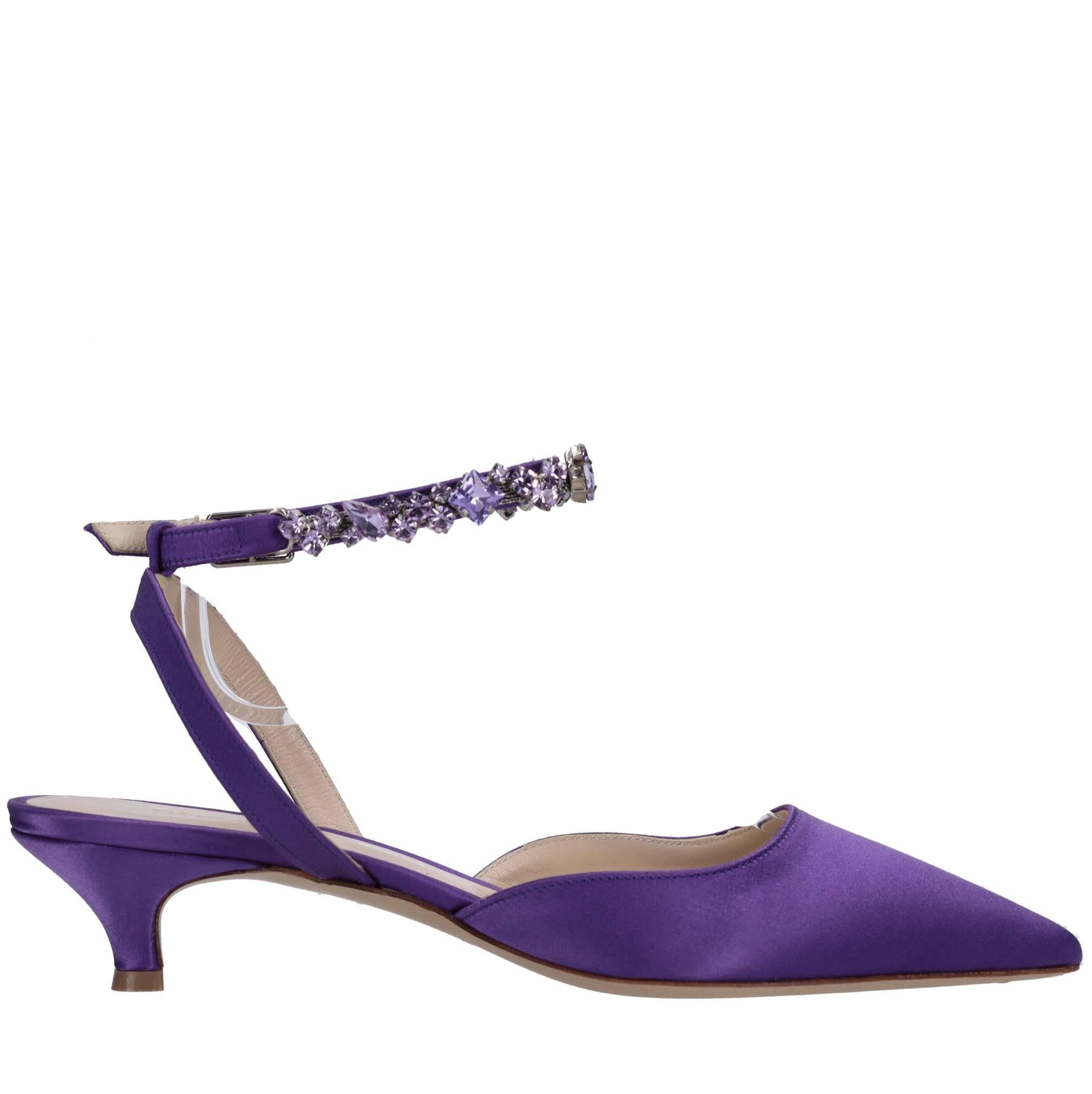 Décolleté slingback in raso 