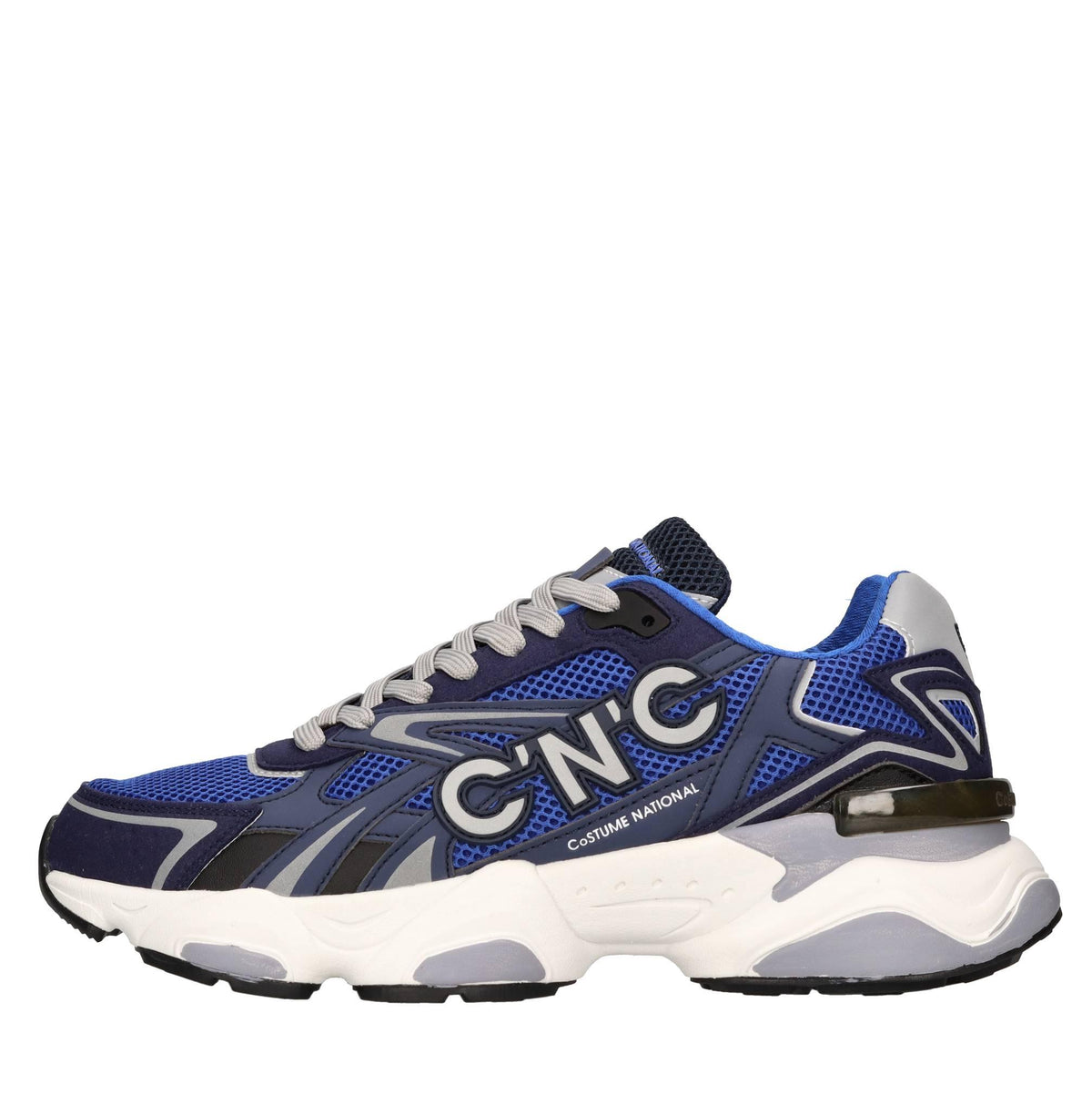 Sneakers in camoscio e tessuto 