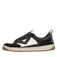 Sneakers in pelle 