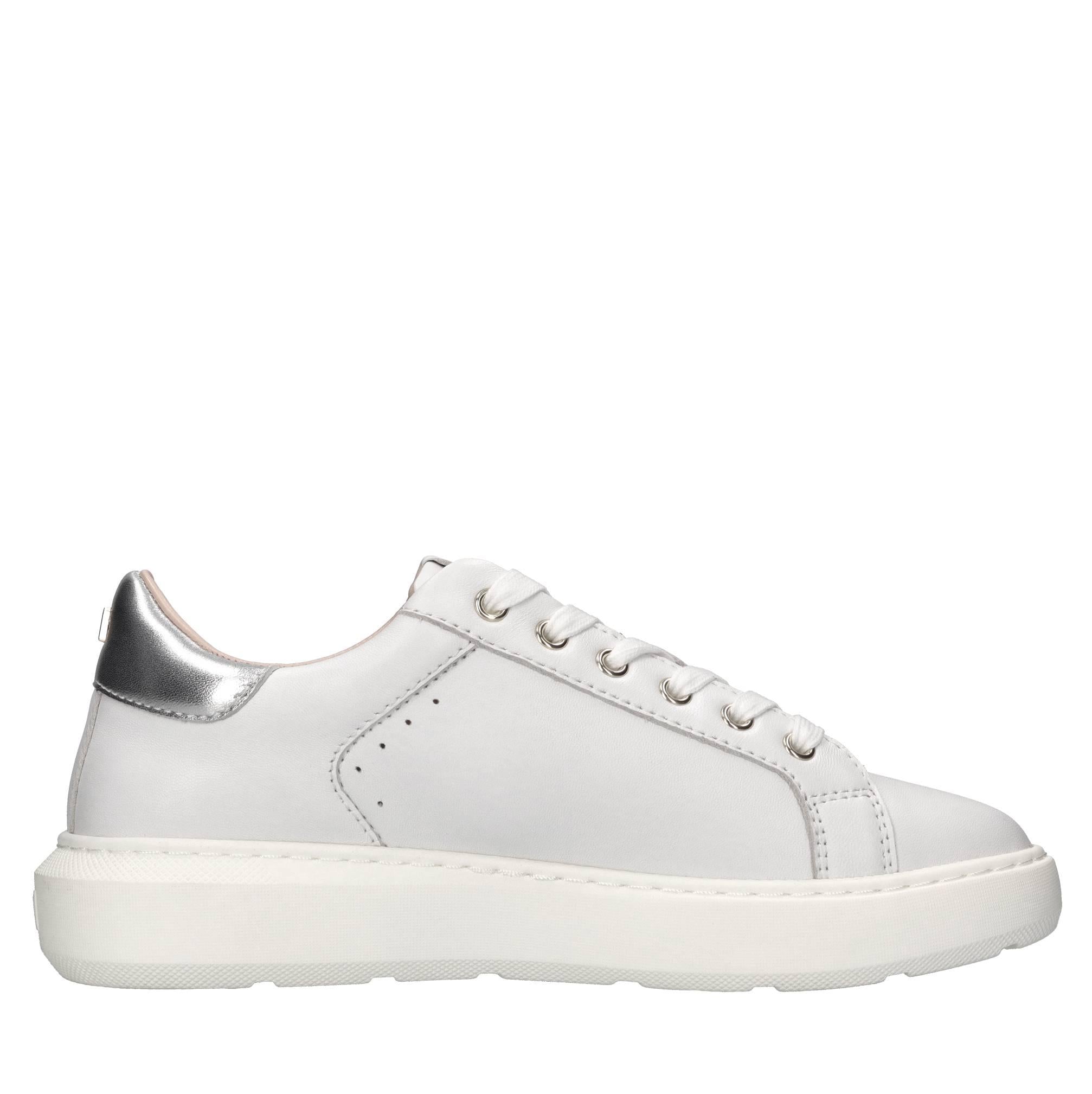 Sneakers in pelle 