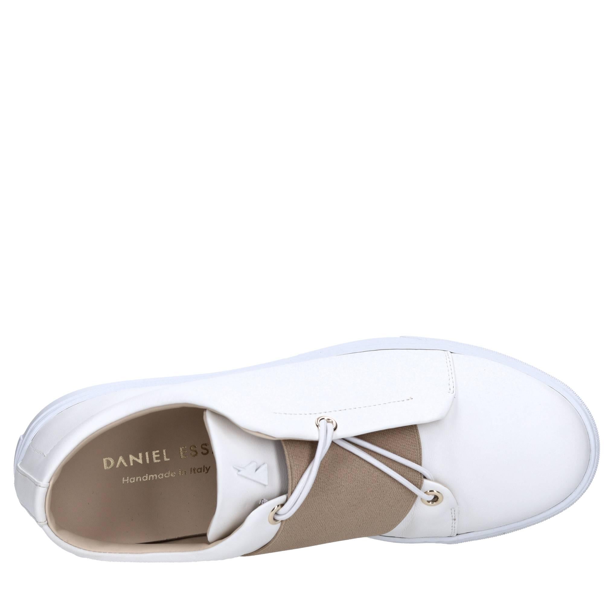 Sneakers in pelle 