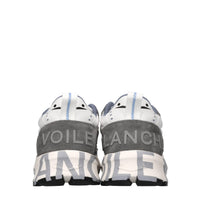 Sneakers in camoscio e tessuto 