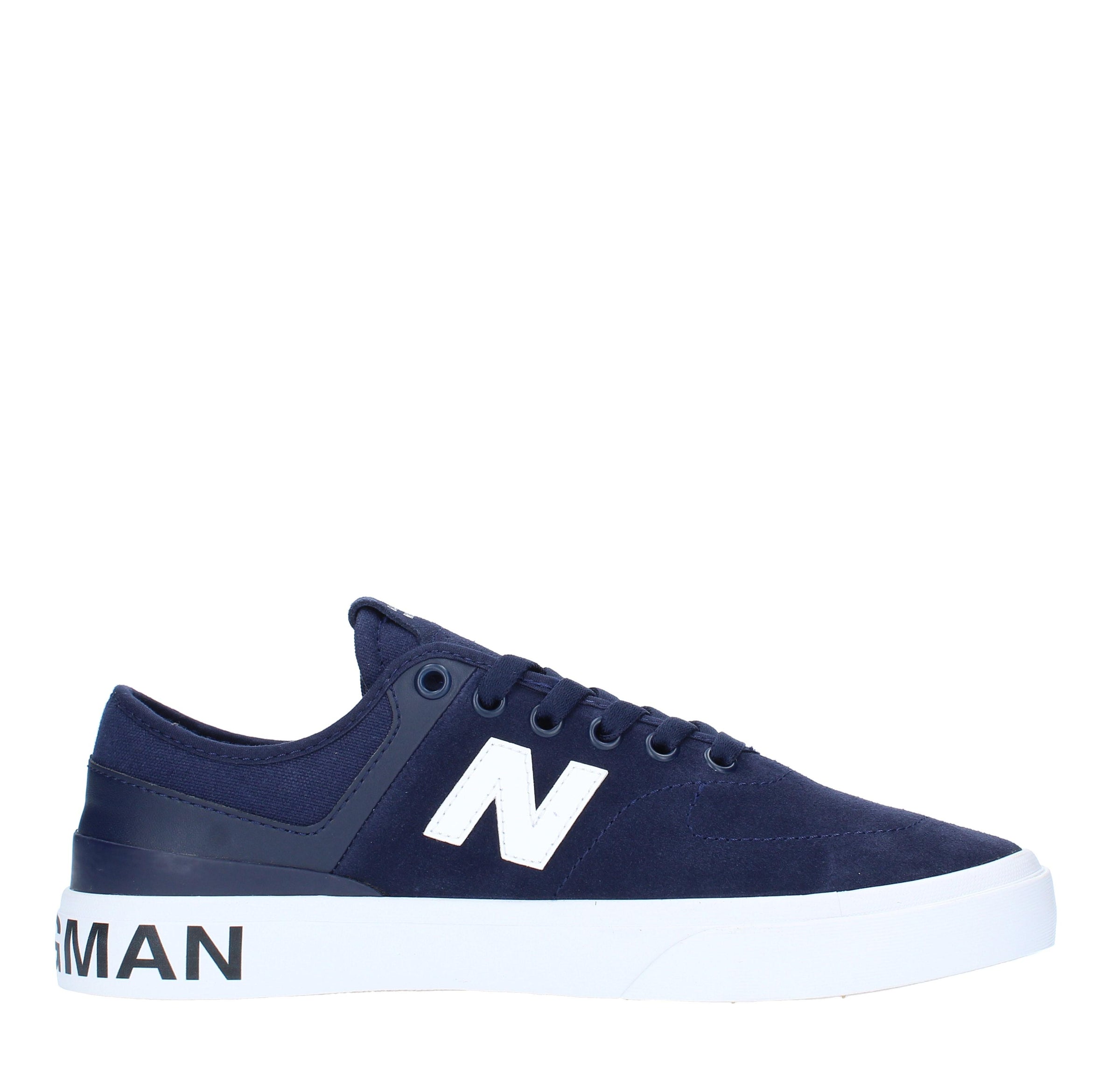Sneakers in camoscio e tessuto 