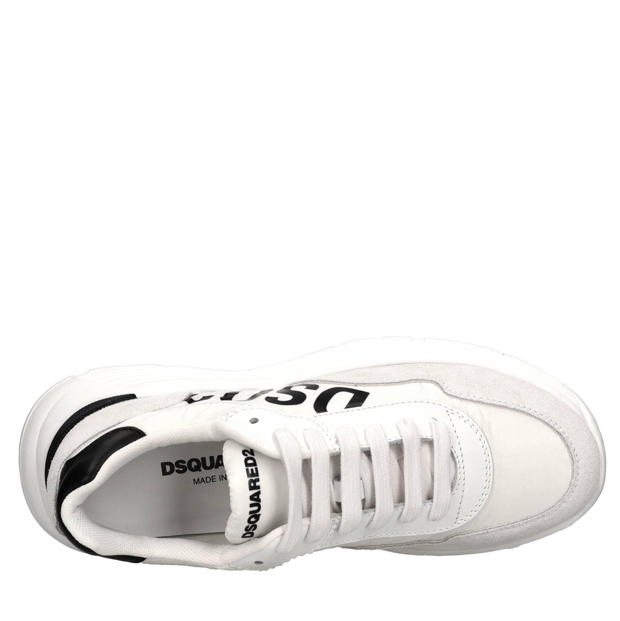 Sneakers in pelle e tessuto 