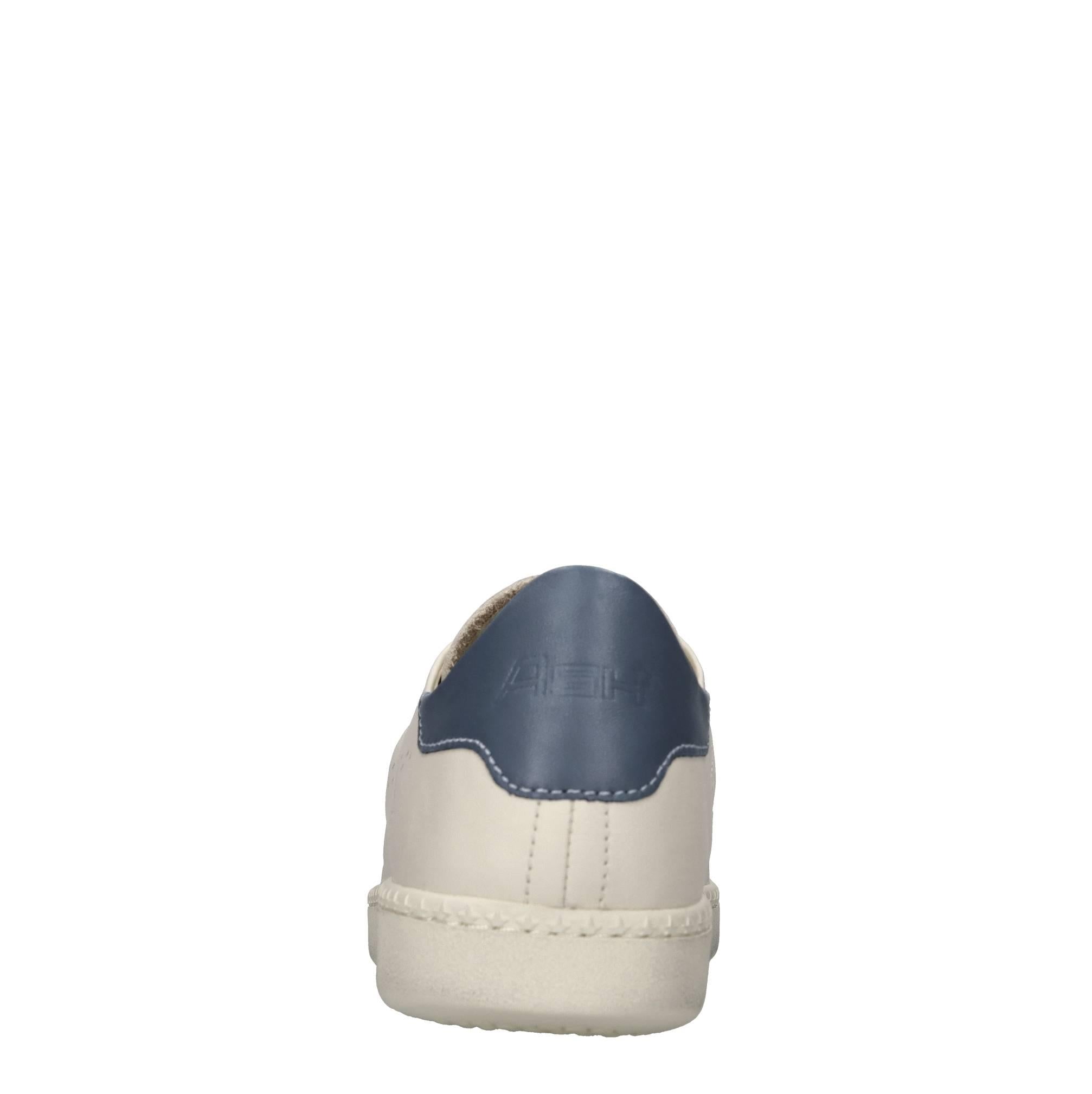 Sneakers in pelle 