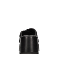 Mules modello TRESSY in pelle 
