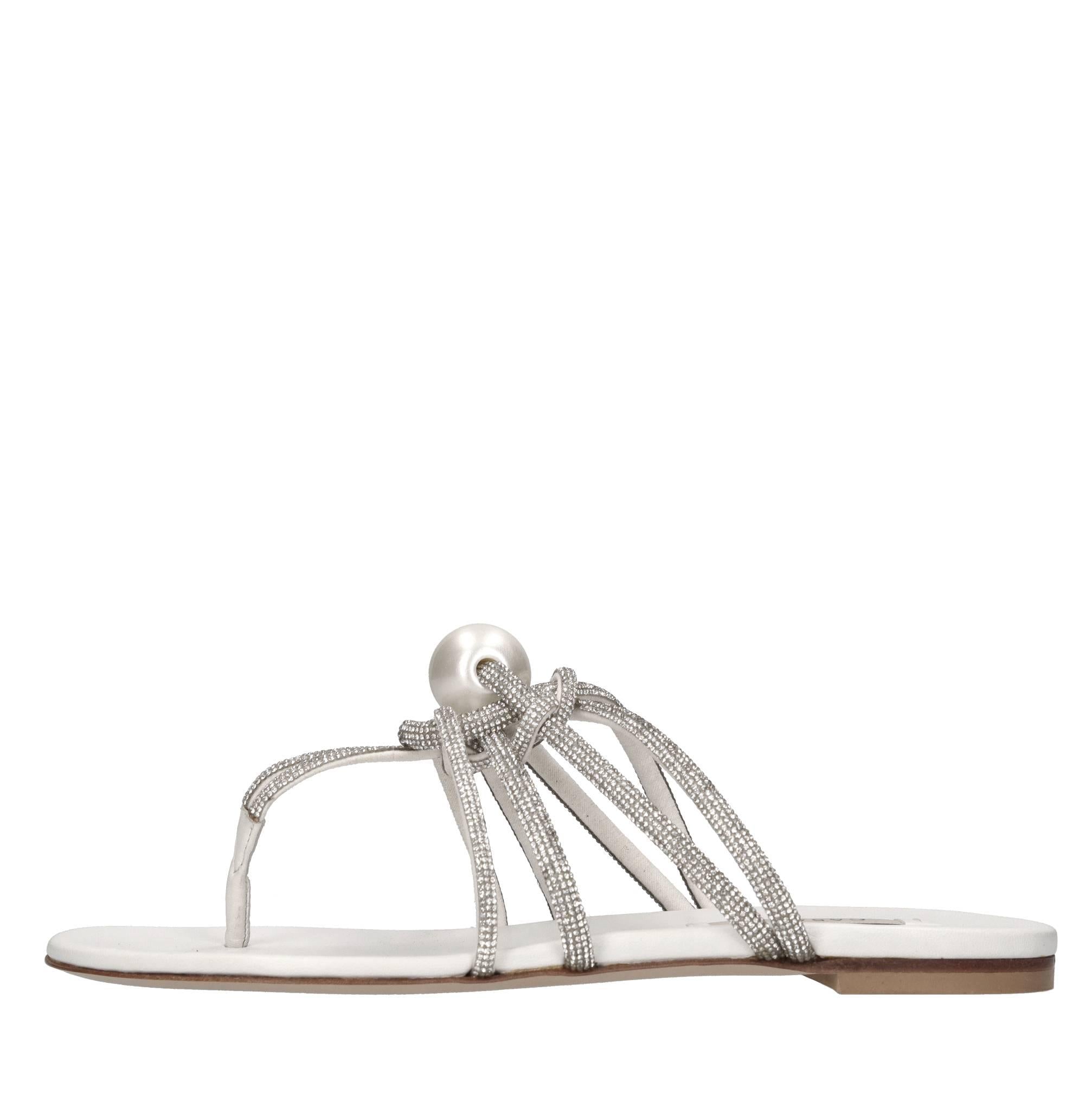 Sandali flat Labuan in pelle e strass 