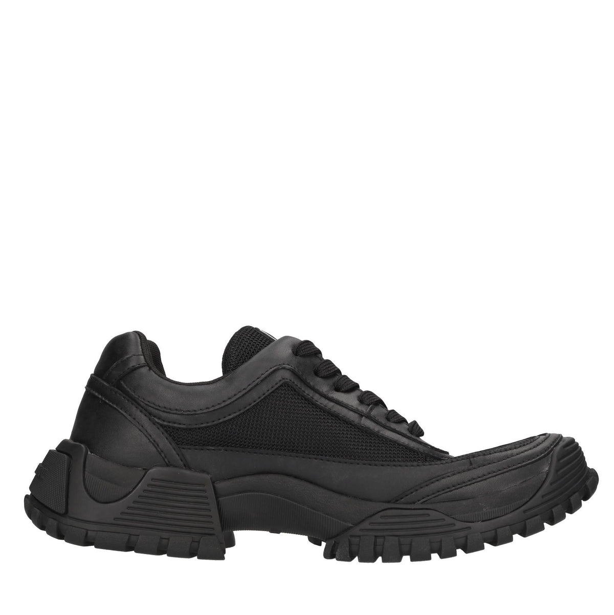 Sneakers in pelle e tessuto 