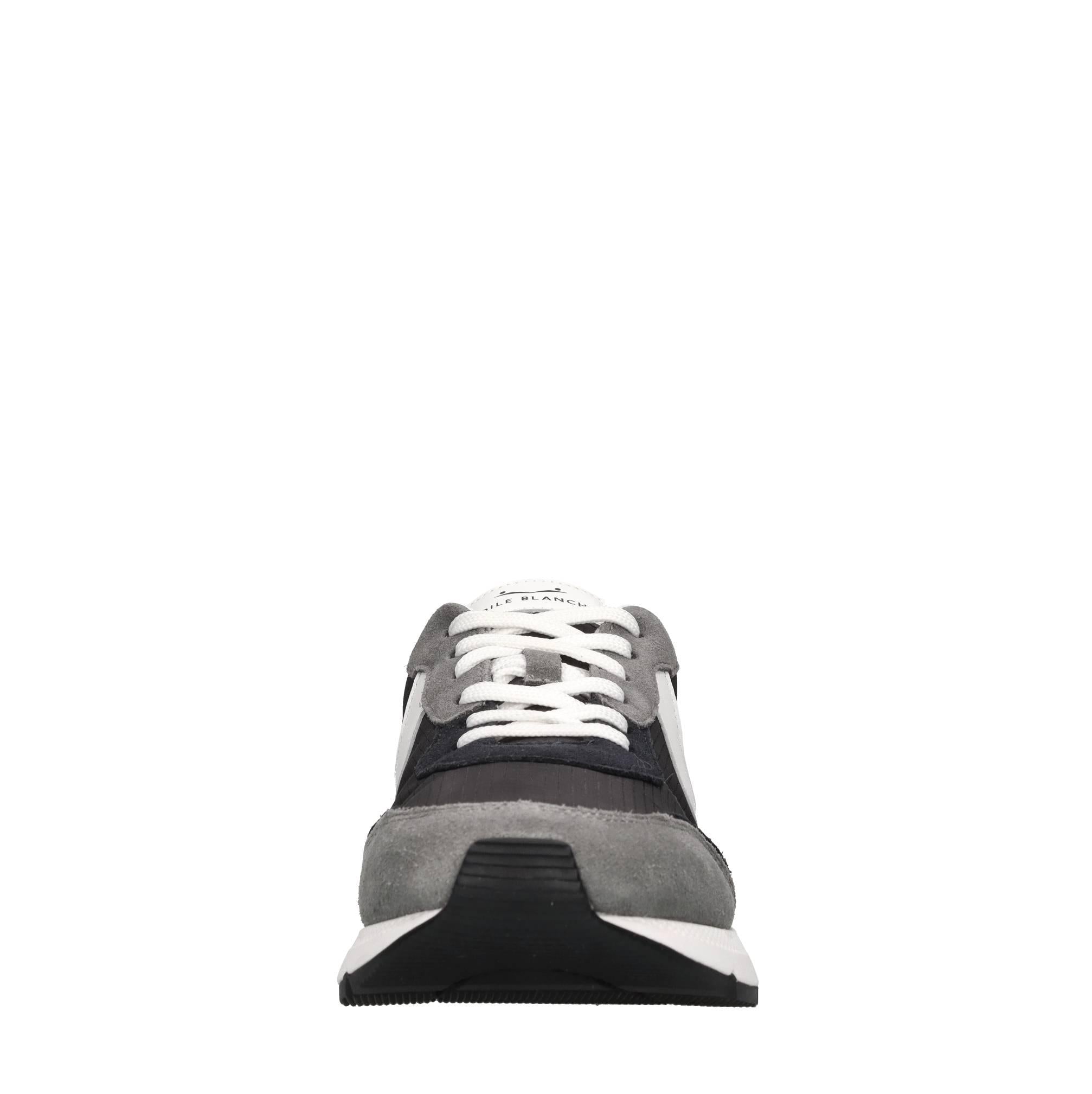 Sneakers in camoscio e tessuto 