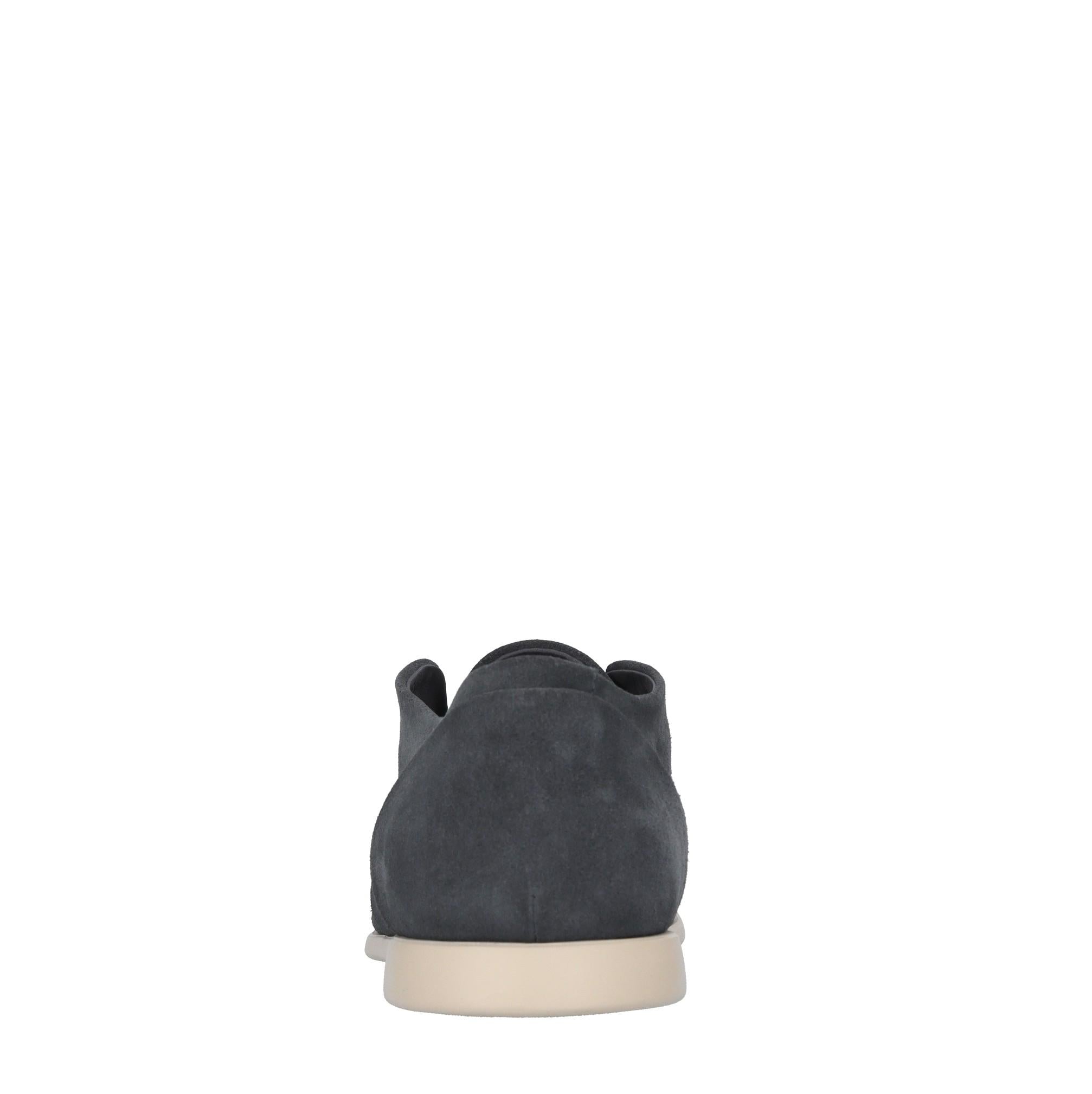 Slip on in camoscio 