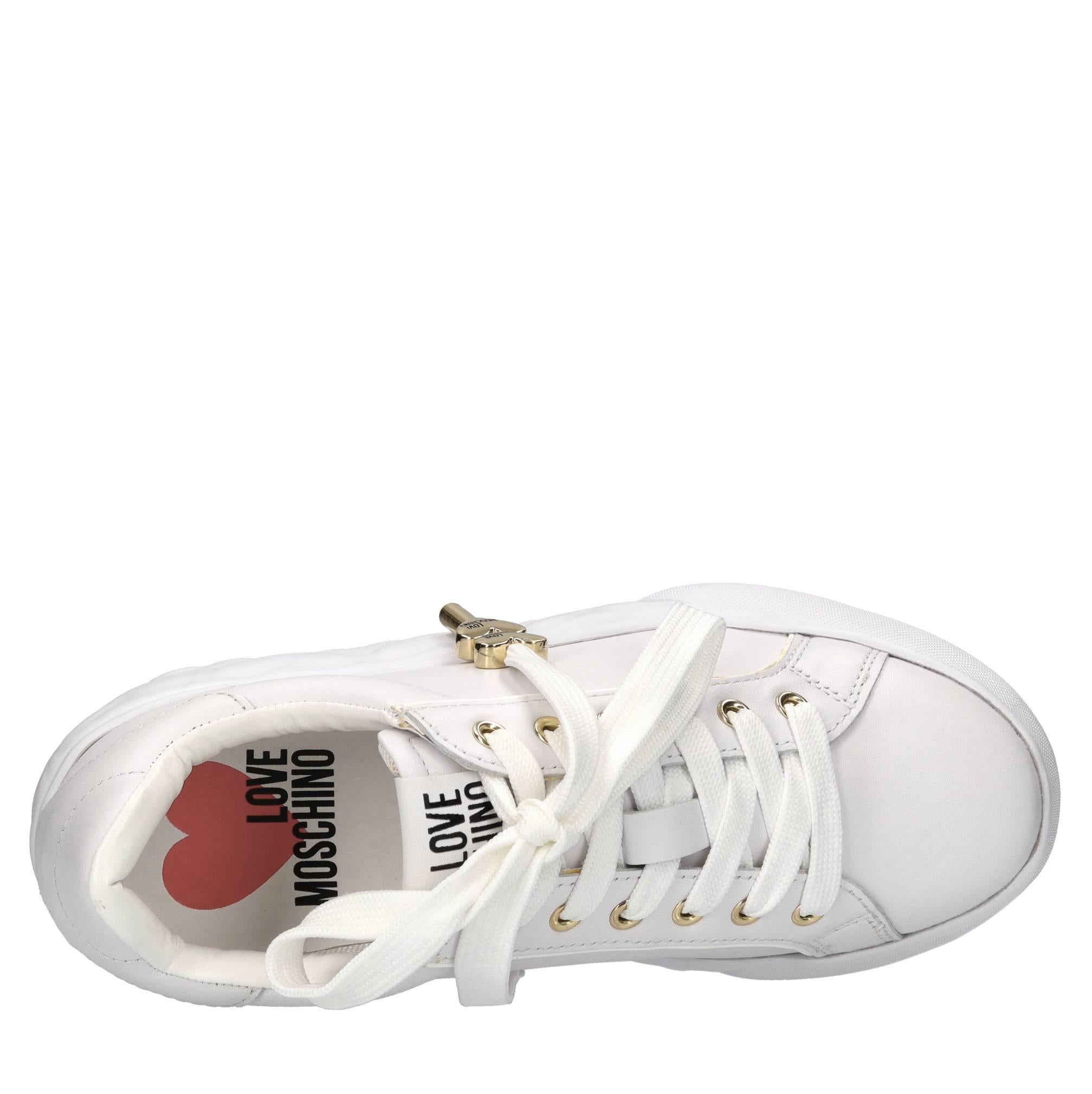 Sneakers in pelle ed ecopelle 