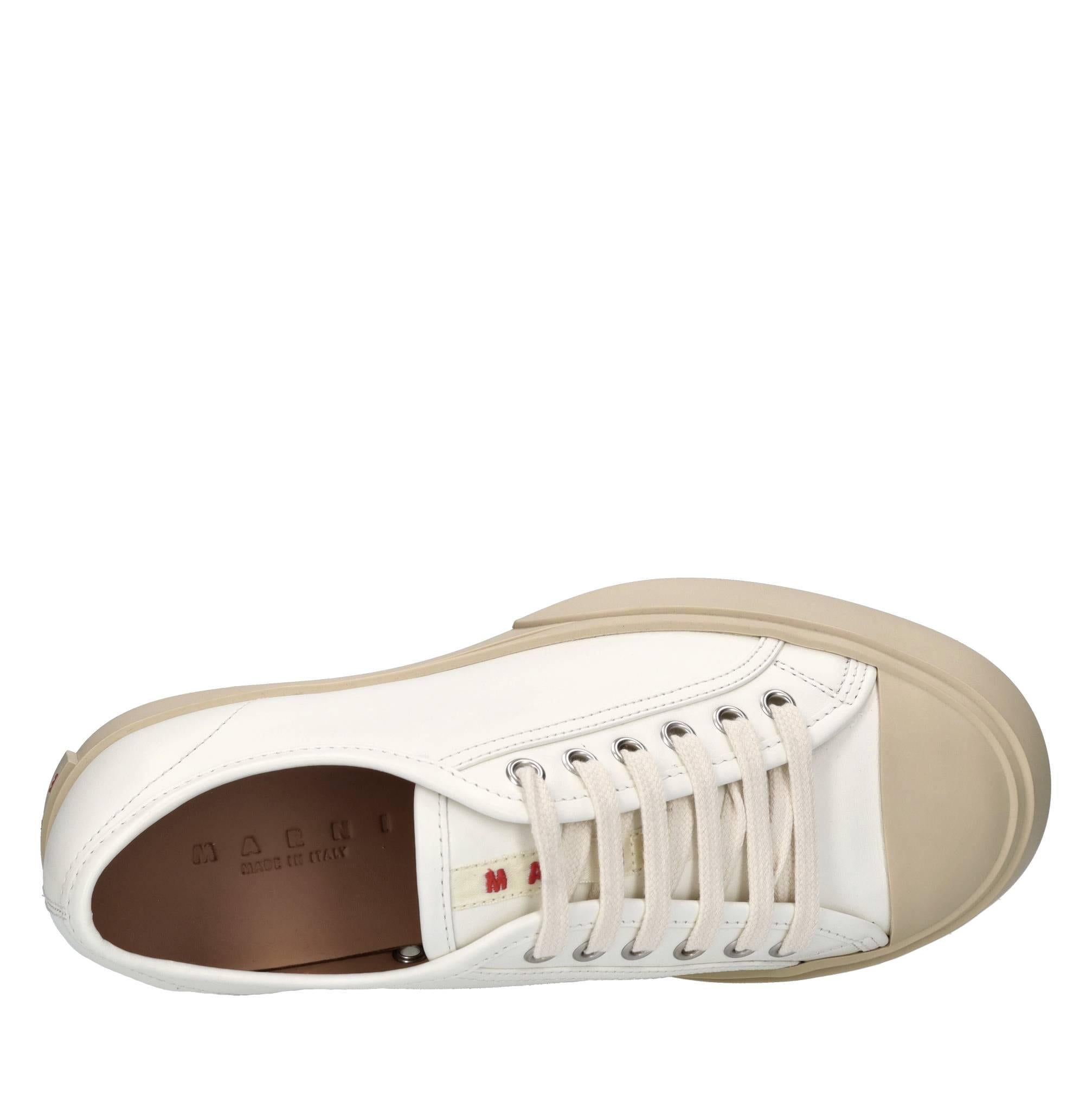 Sneakers in pelle 