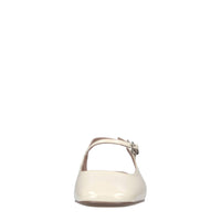 Décolleté slingback in vernice 
