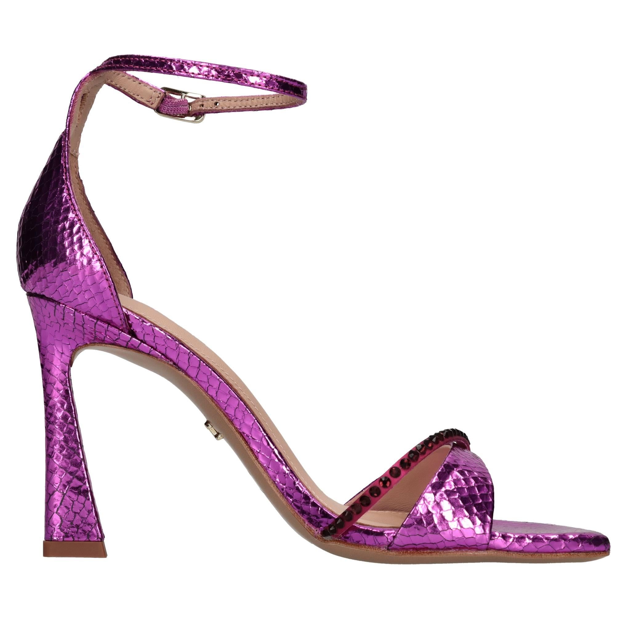 Sandali in pelle 