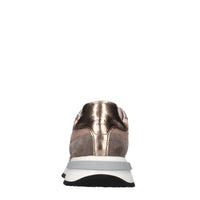 Sneakers in pelle e tessuto 