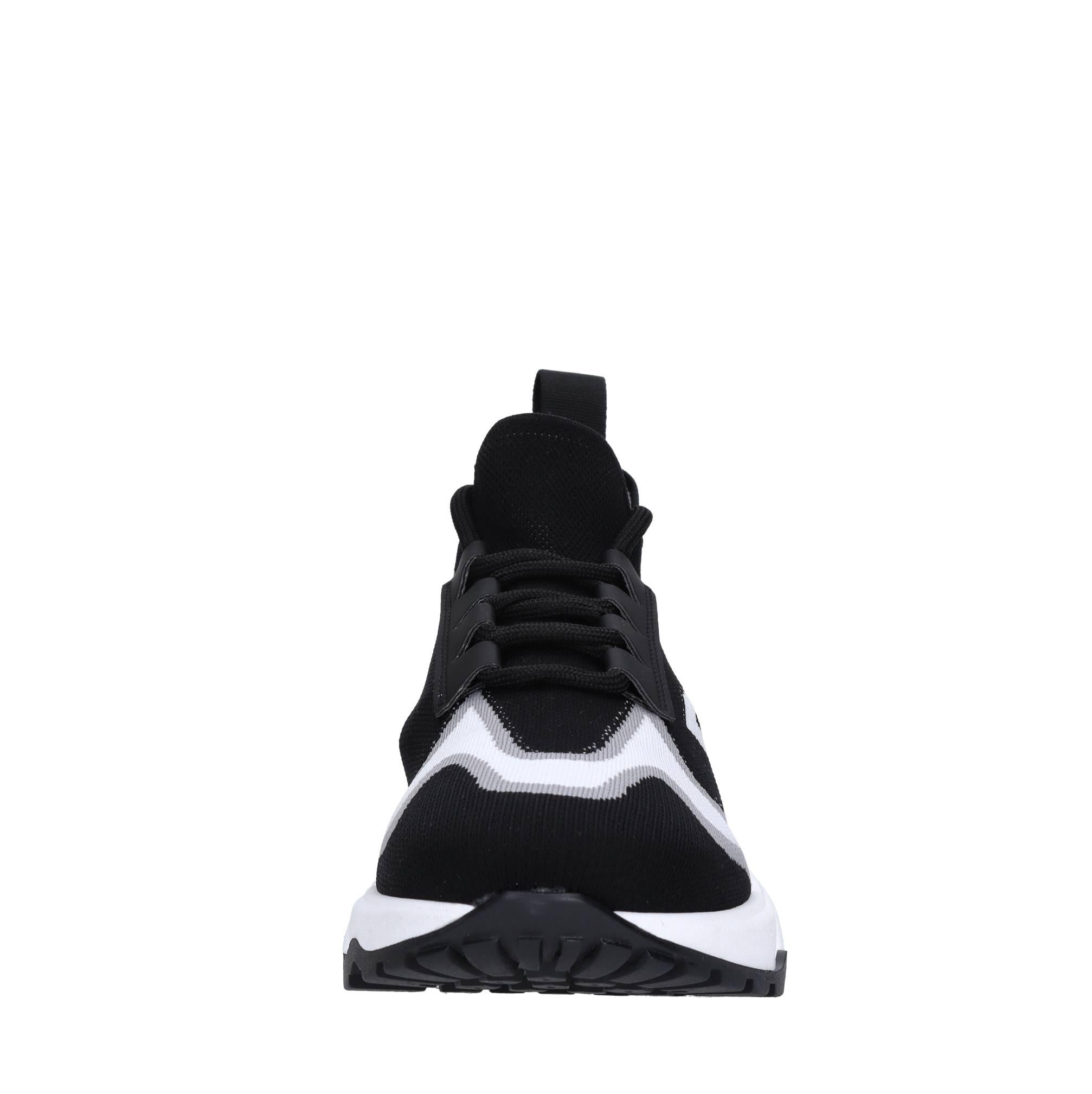 Sneakers in tessuto elasticizzato 