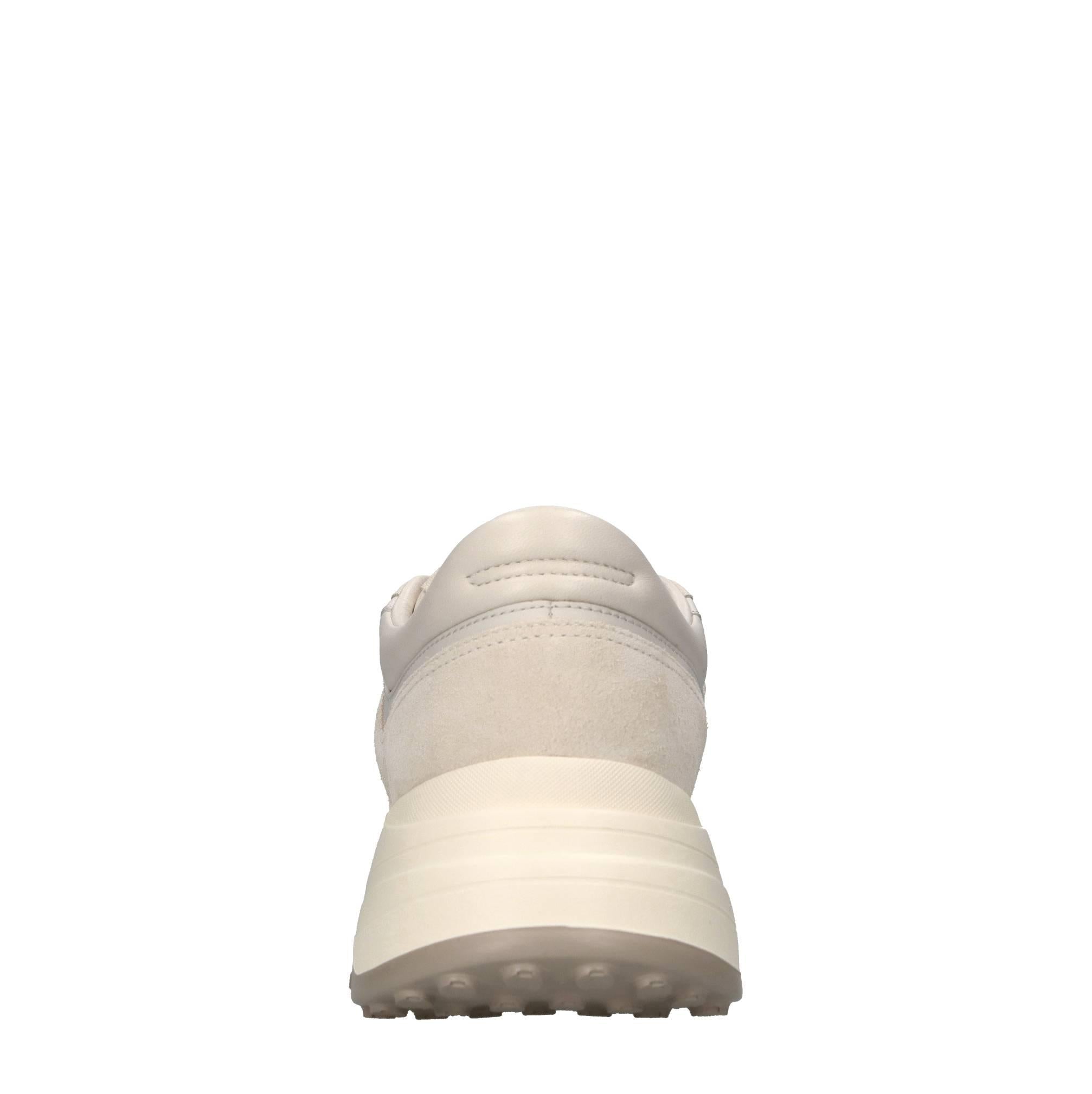 Sneakers in pelle camoscio 