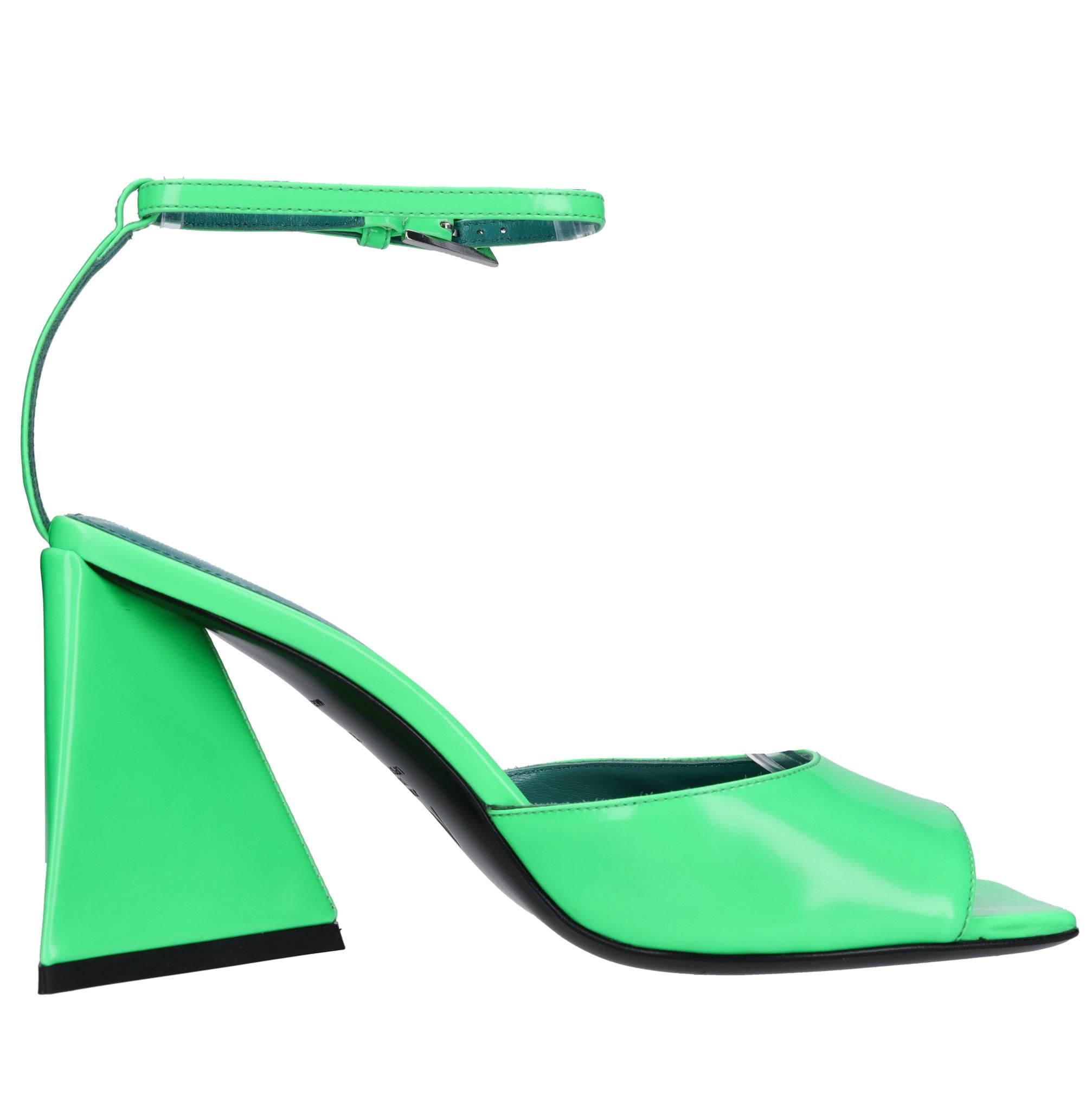 Sandali in pelle 
