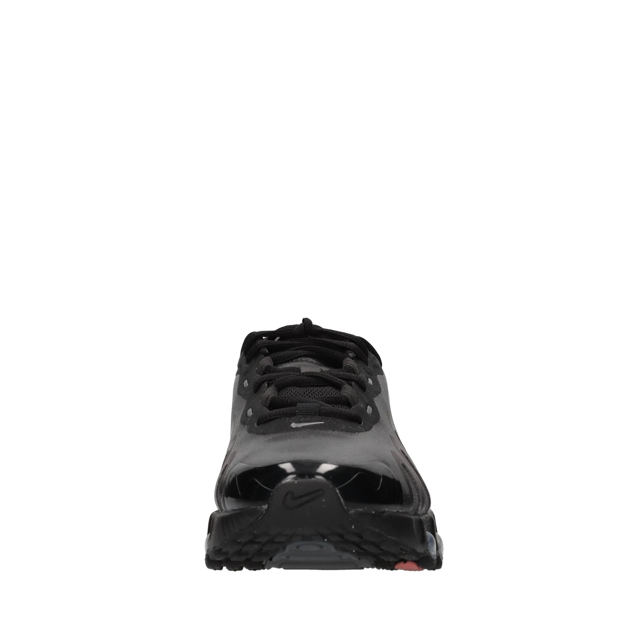 Sneakers  in ecopelle e tessuto 