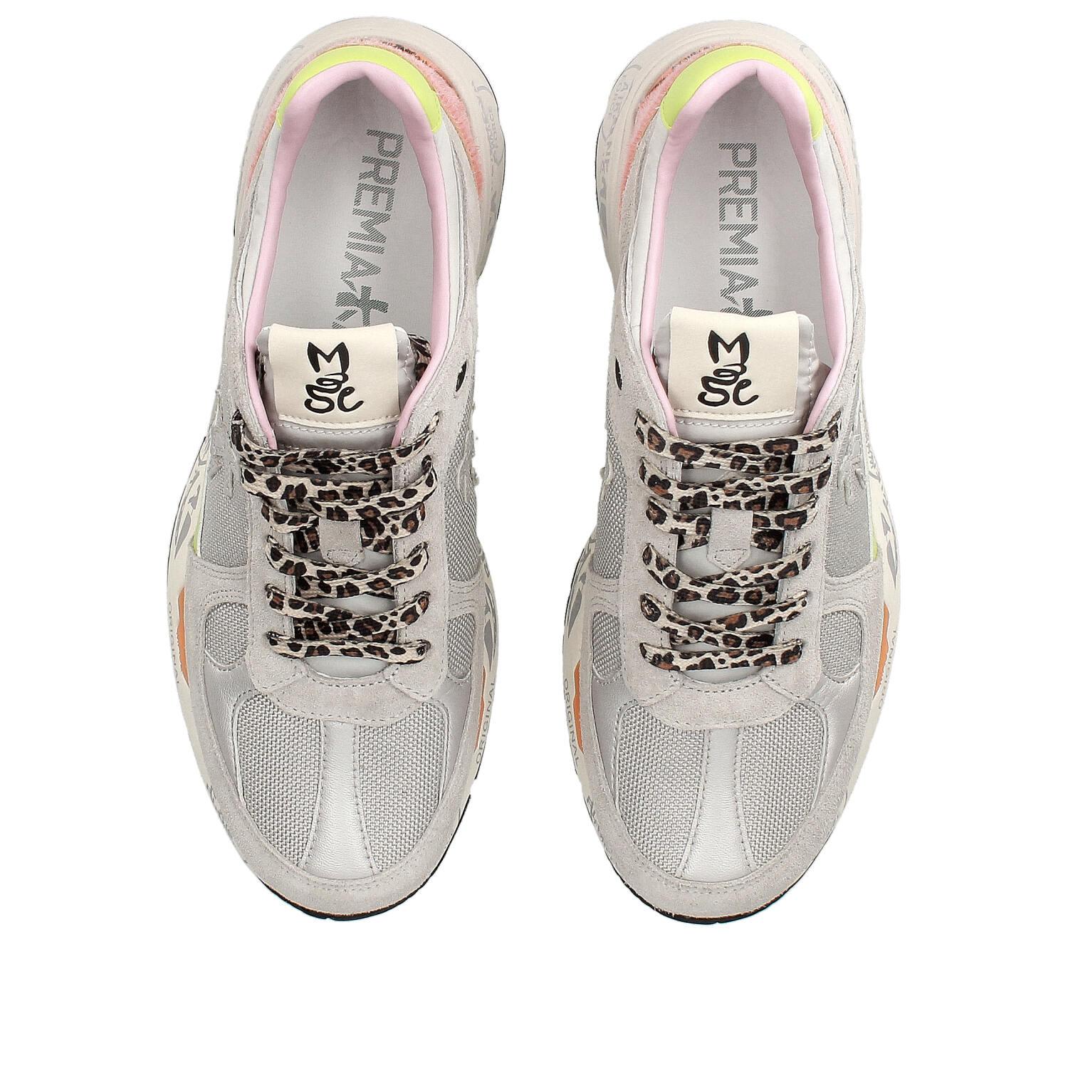 Sneakers Mased Var 7827 in camoscio, ecopelle e tessuto 