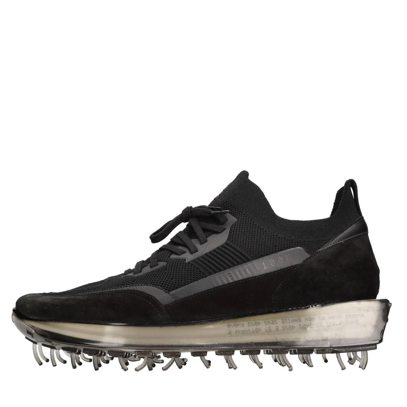 Sneakers in camoscio e tessuto 