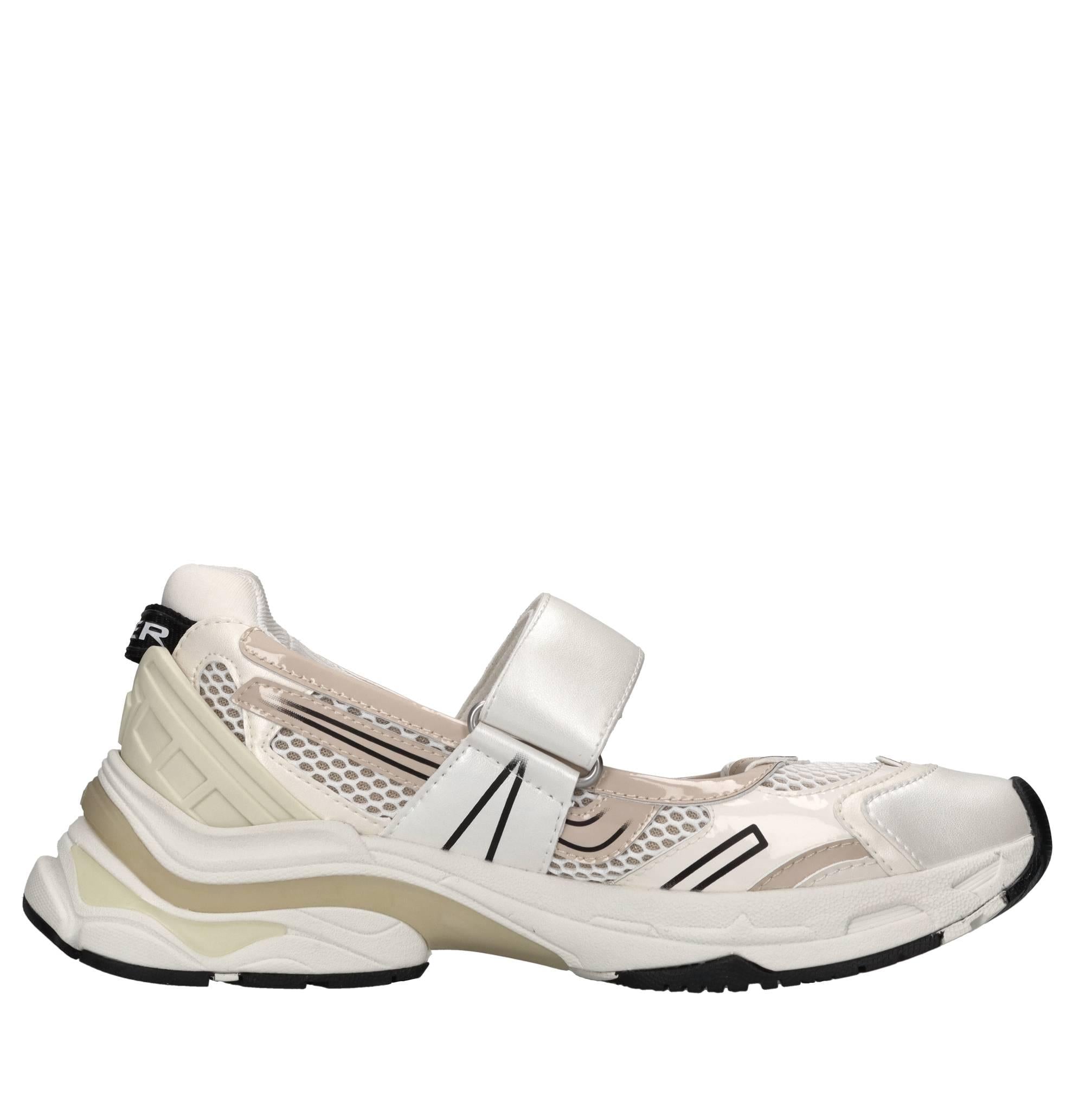 Sneakers in ecopelle e tessuto 