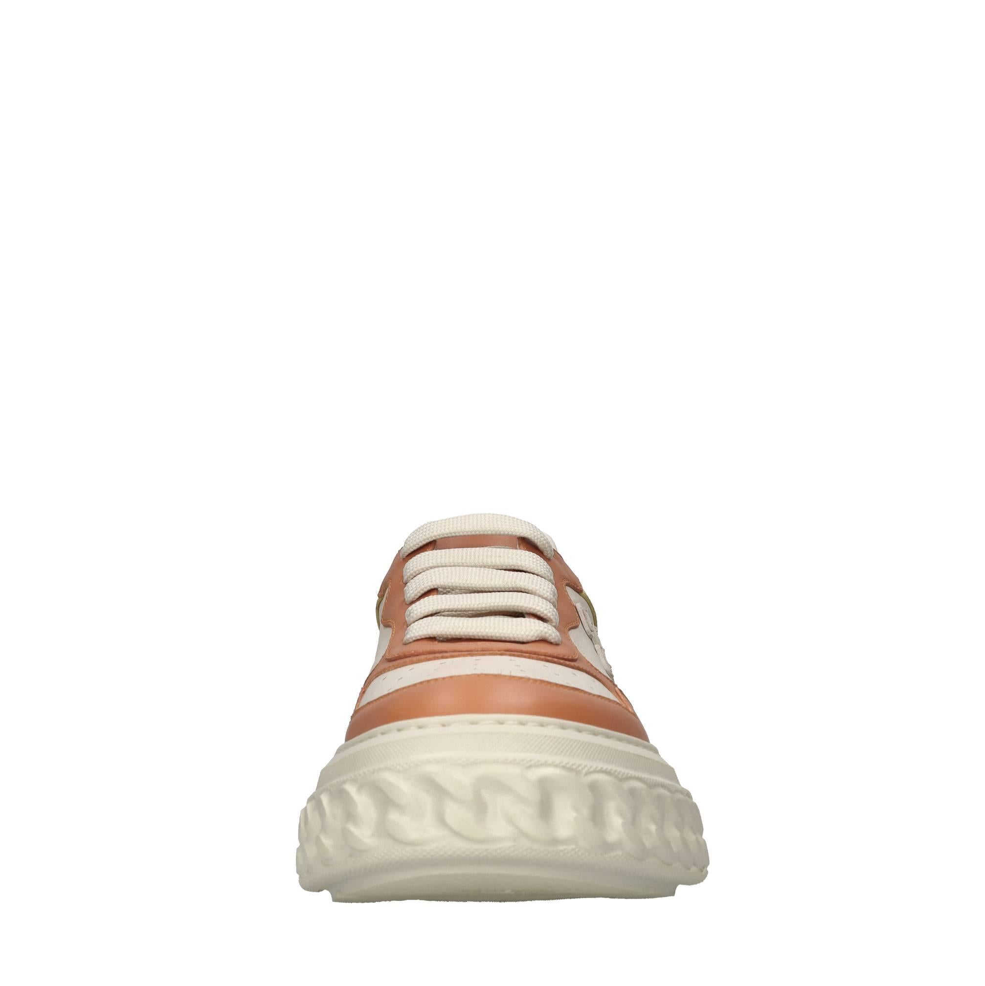 Sneakers Off road in pelle 
