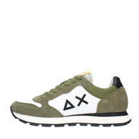 Sneakers in camoscio e tessuto 