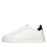 Sneakers in pelle 