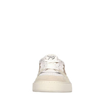 Sneakers in camoscio e tessuto 