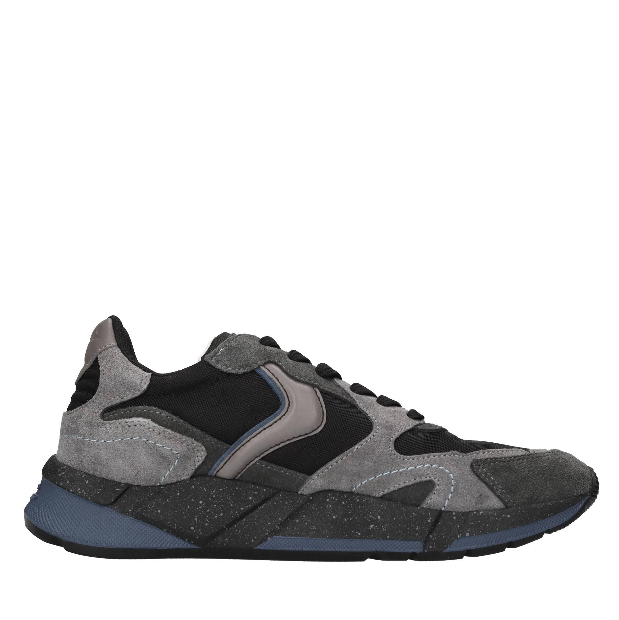 Sneakers in camoscio,pelle e tessuto 