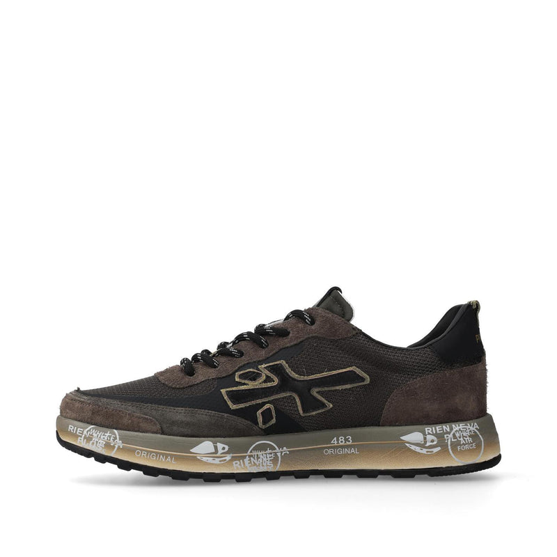 Sneakers in camoscio tessuto ed ecopelle 