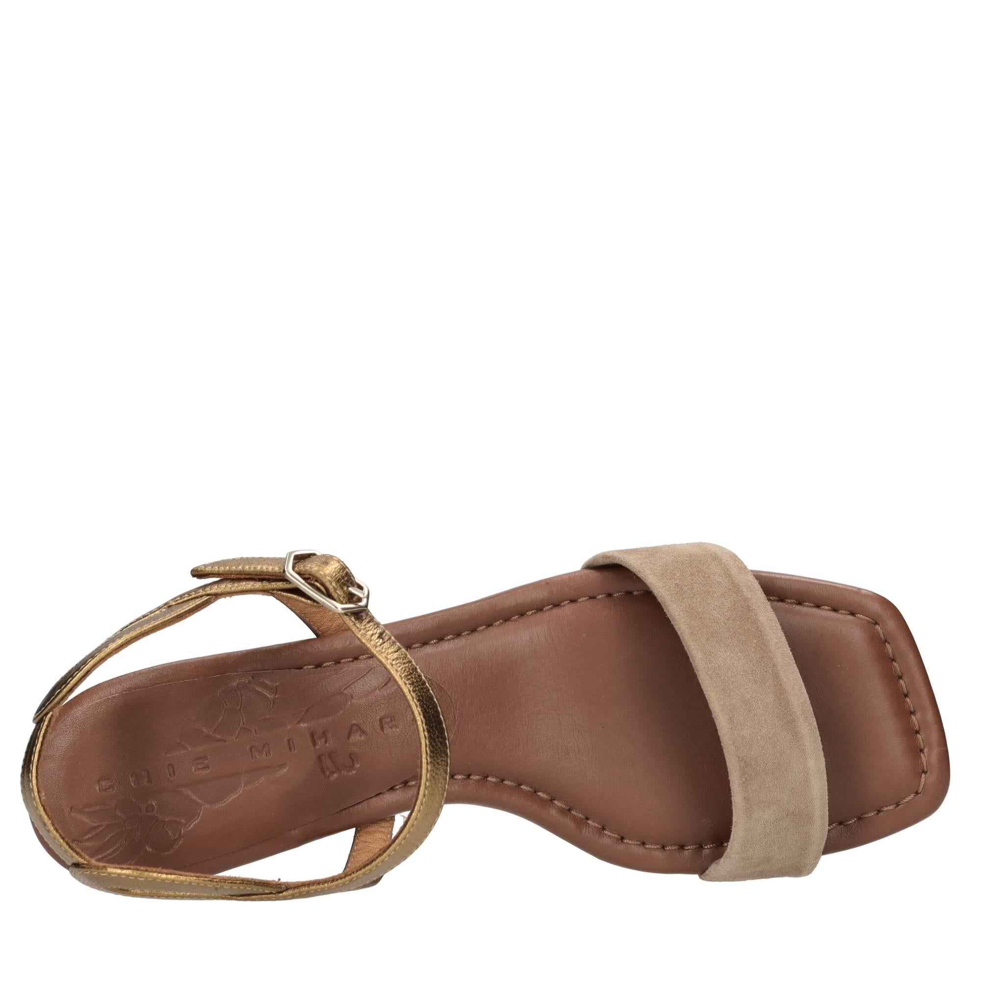 Sandali in pelle e camoscio 
