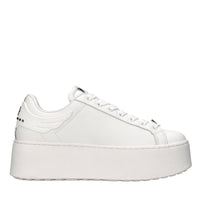 Sneakers in pelle ed ecopelle 