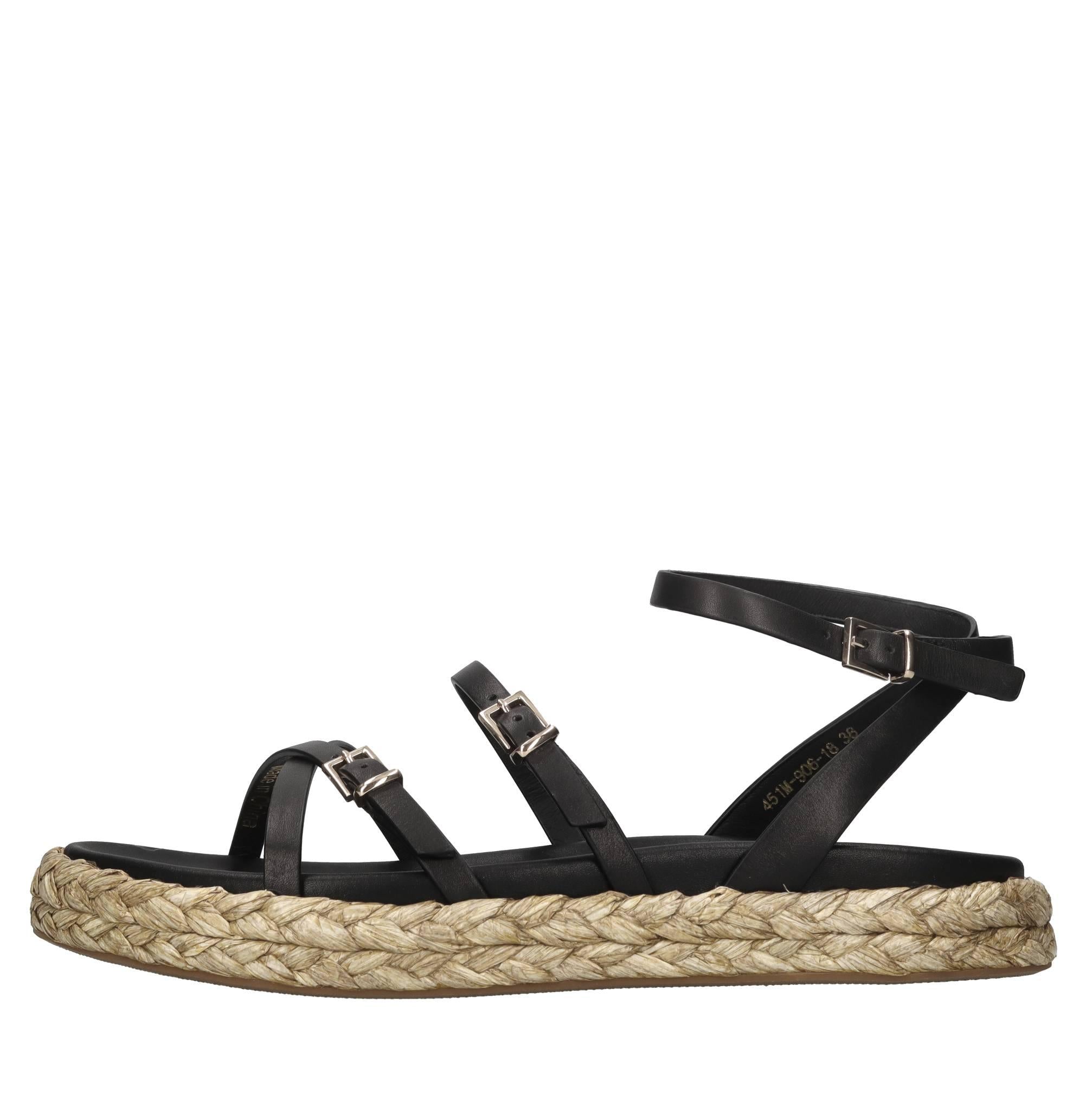 Sandali in pelle 